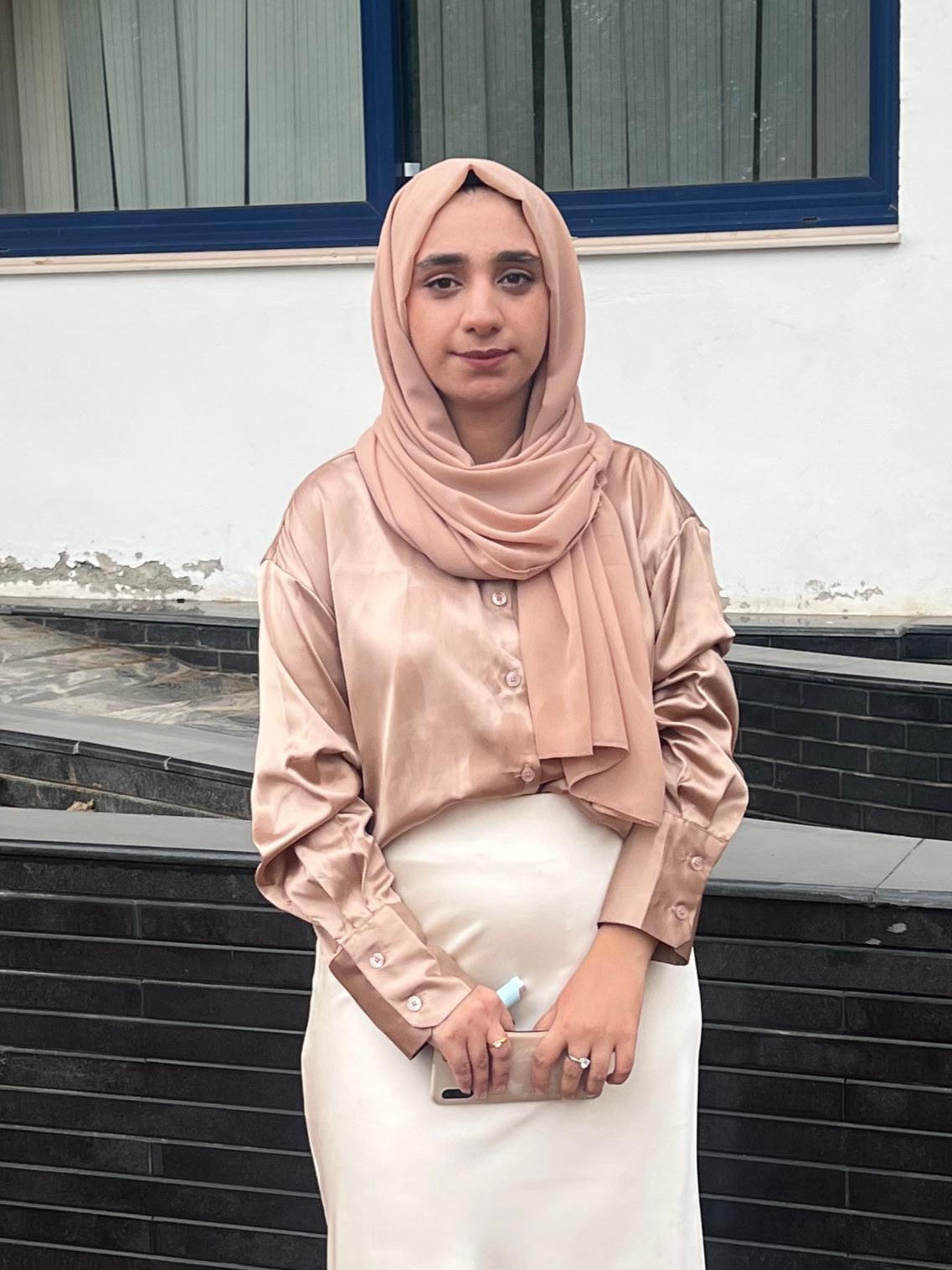 Mono Institute students