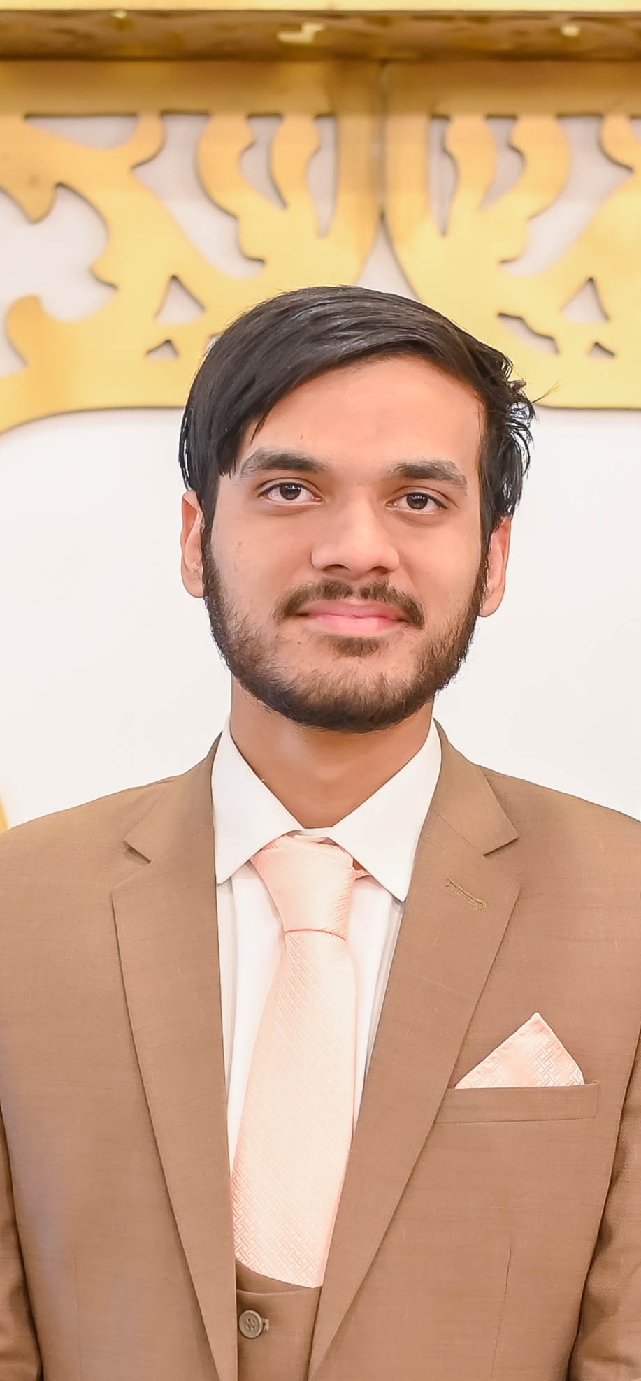 Mono Institute students